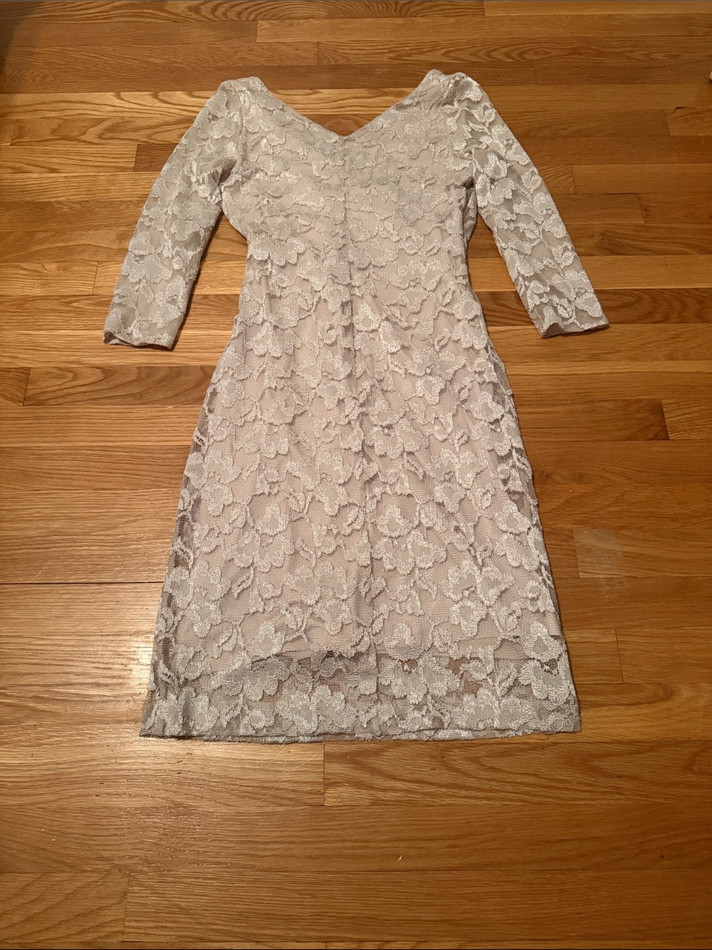 Lauren Ralph Lauren Ivory Lace Wrap-Style Long Sleeve Dress - Picture 8 of 9